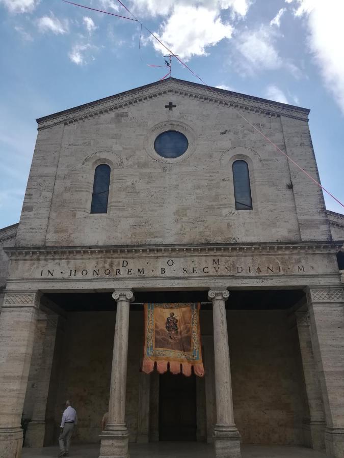 Appartamento La Terrazza Chiusi Esterno foto