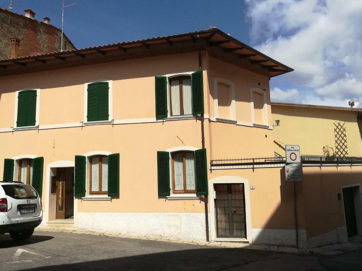 Appartamento La Terrazza Chiusi Esterno foto