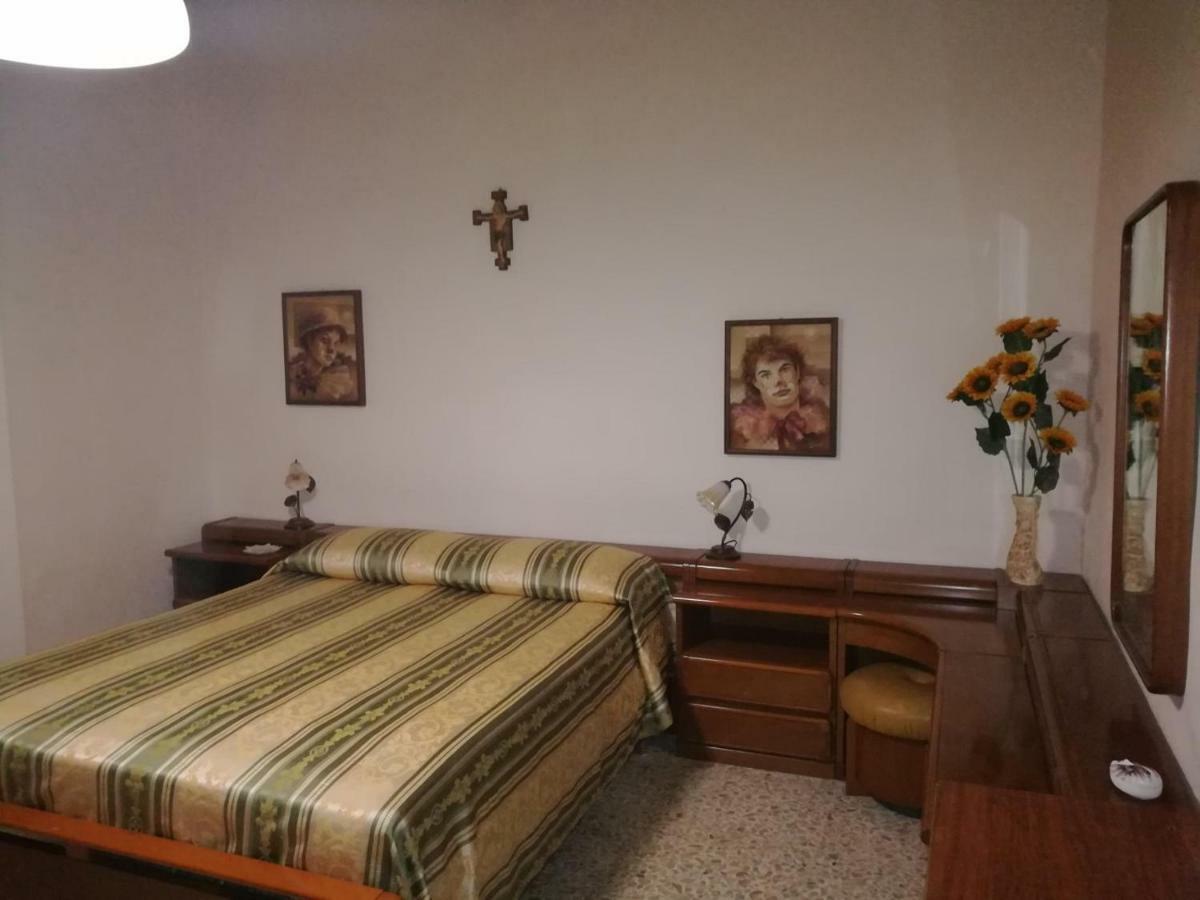 Appartamento La Terrazza Chiusi Esterno foto