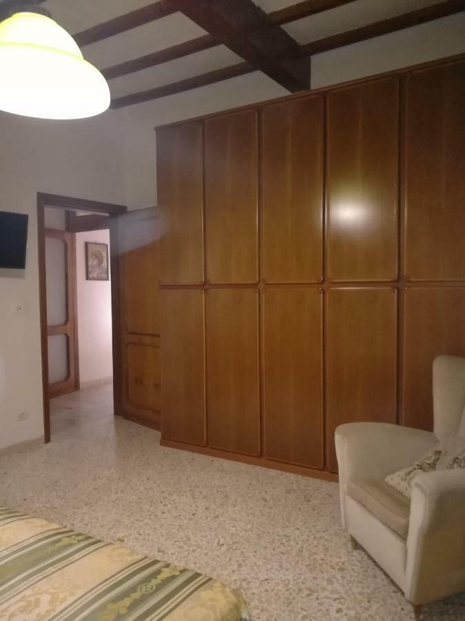 Appartamento La Terrazza Chiusi Esterno foto