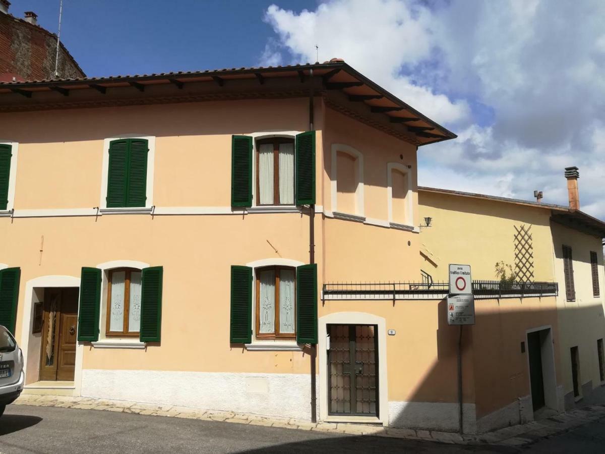 Appartamento La Terrazza Chiusi Esterno foto